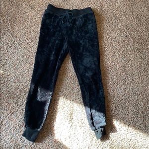 Fuzzy pants  XS